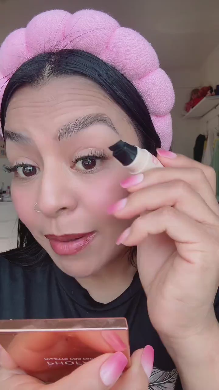 Effortless Winged Eyeliner Stamp™ video